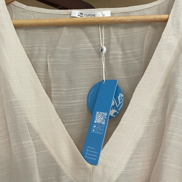 NWT CUPSHE swimsuit cover - Picture 2 of 3